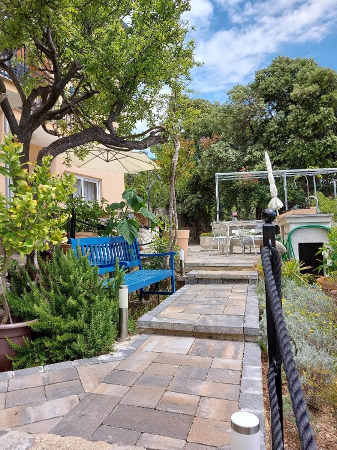 Apartamento Sea & Honey Krk Town Exterior foto