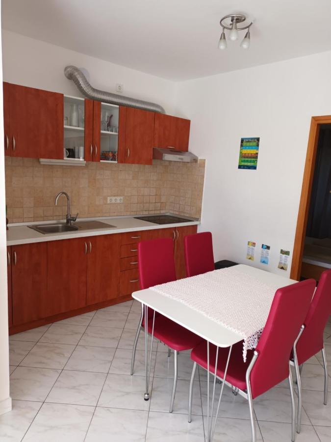 Apartamento Sea & Honey Krk Town Exterior foto