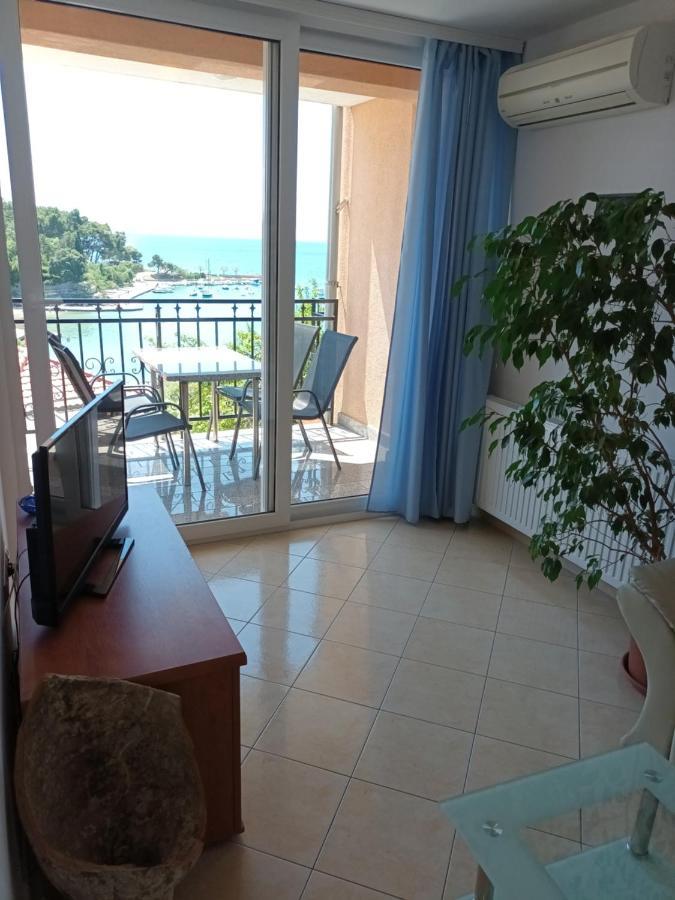 Apartamento Sea & Honey Krk Town Exterior foto