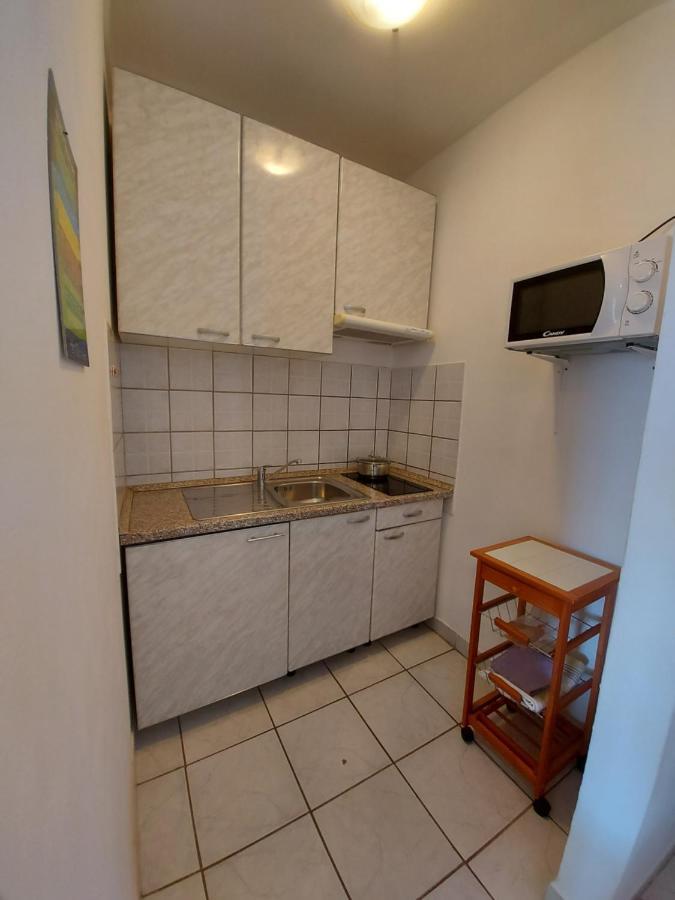 Apartamento Sea & Honey Krk Town Exterior foto